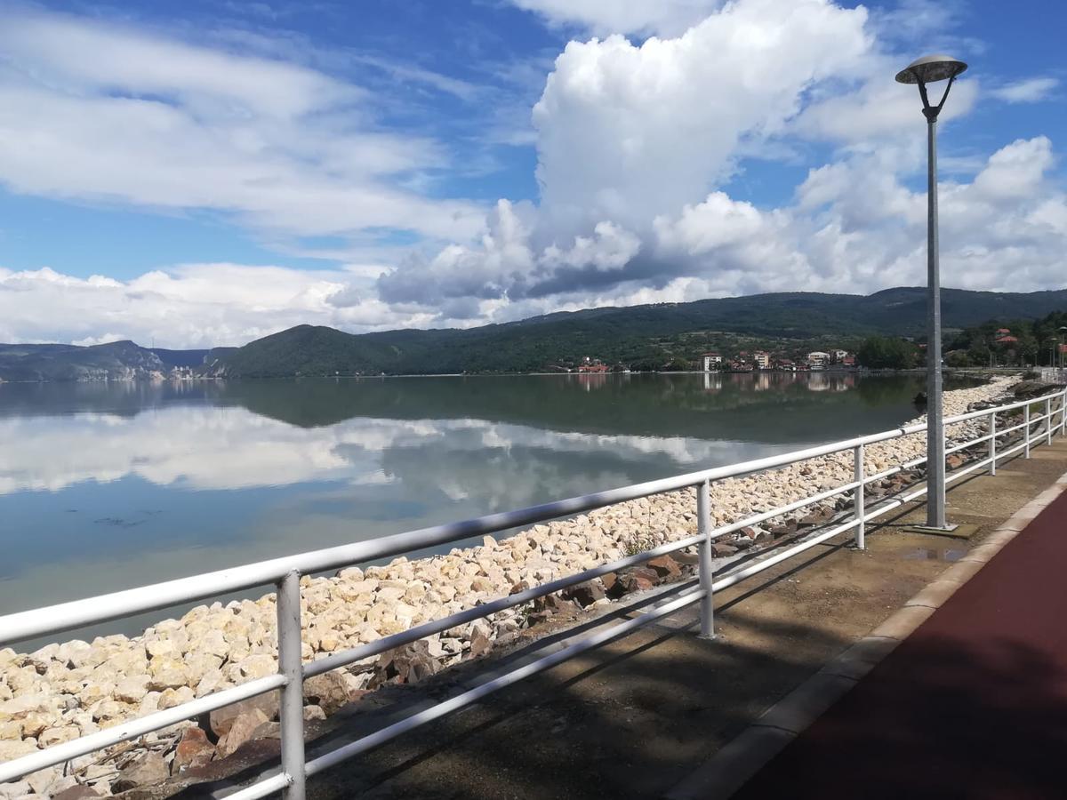 Apartman Bogić Apartment Golubac Bagian luar foto